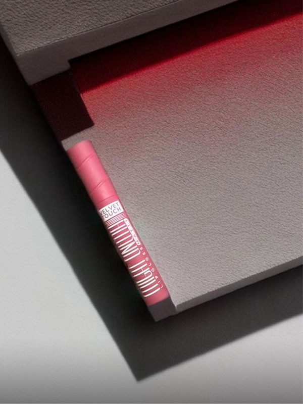 Might cinema lipgloss matte waterproof grade 211