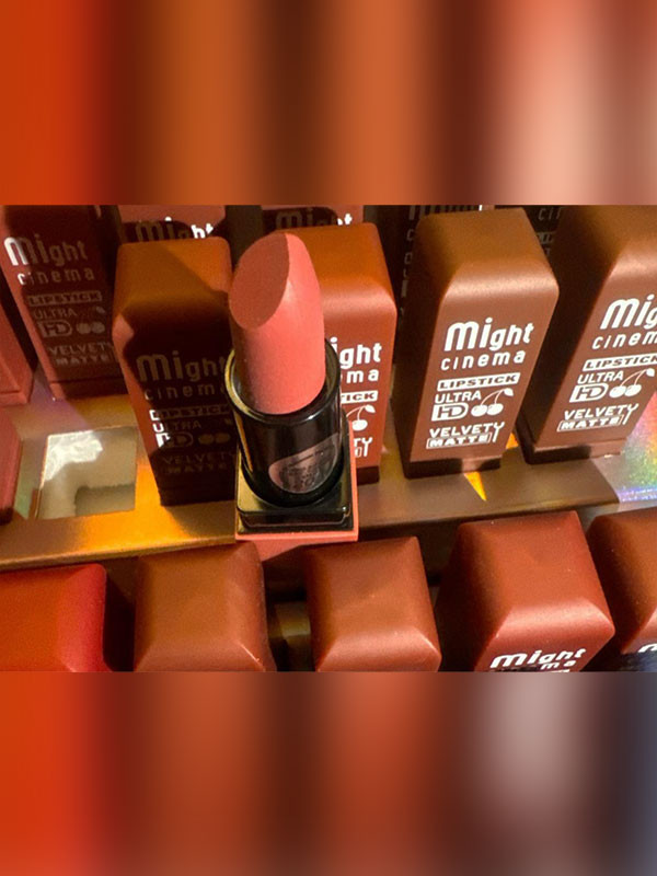 Might cinema lipstick ultra HD velvety matte, grade 203