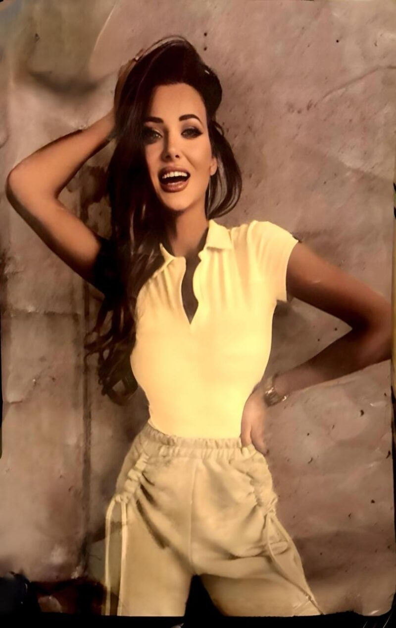 Beige top