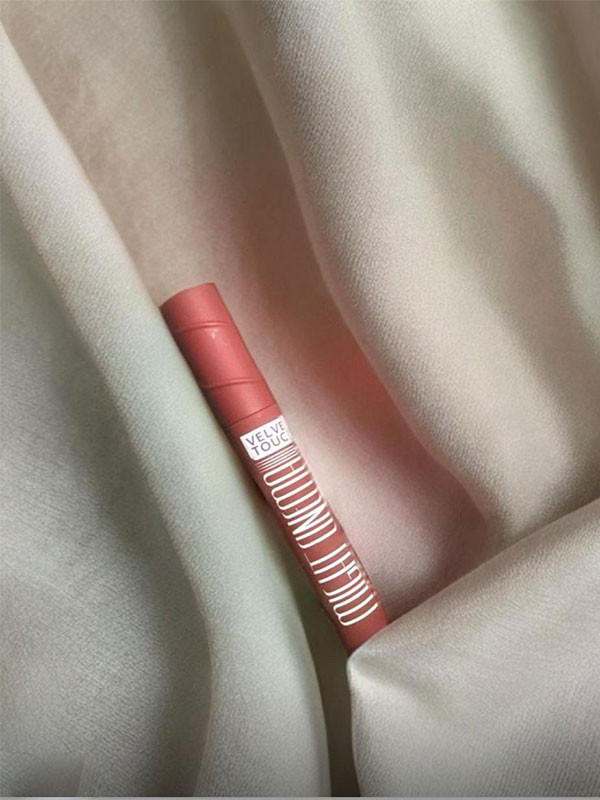 Might cinema lipgloss matte waterproof grade 202