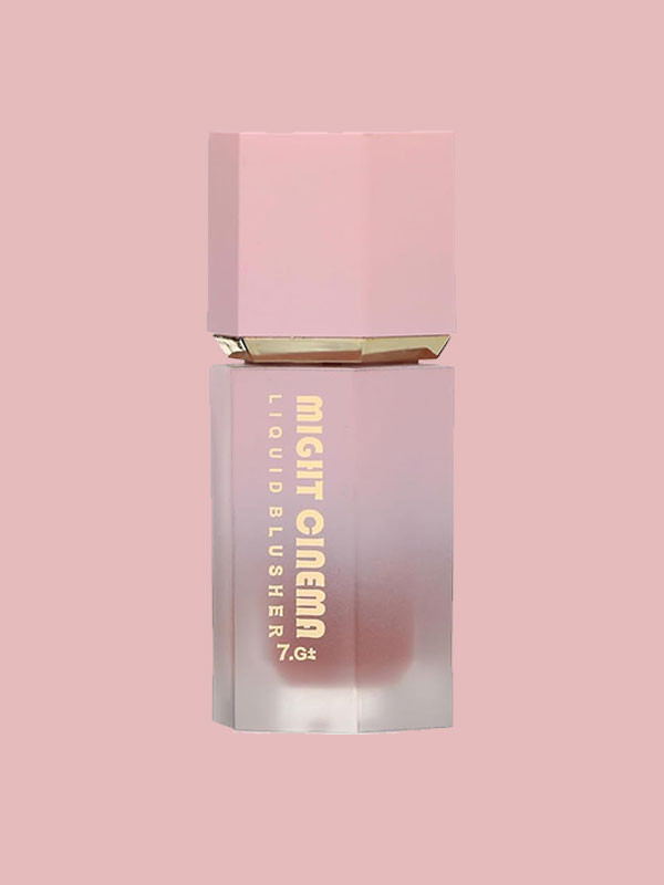 Might cinema liquid blusher waterproof grade 104