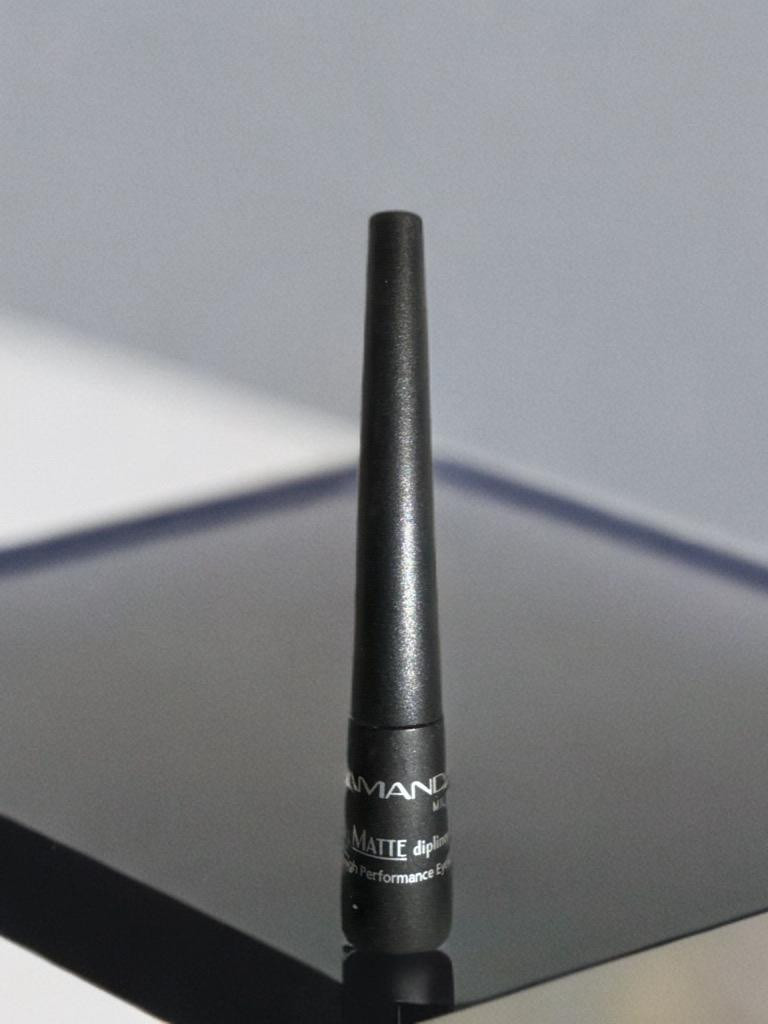 Topface Deep Instyle Eyeliner
