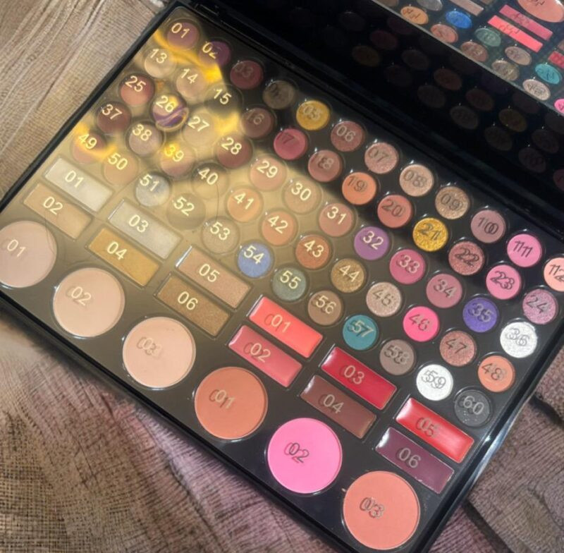 M.n eyeshadow palette professional 78 colors